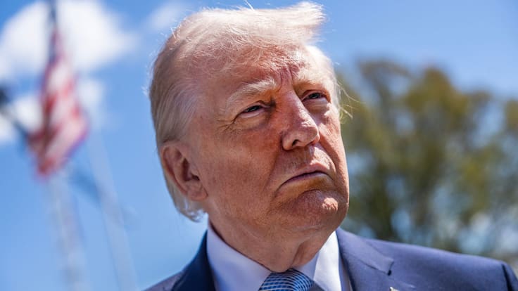 Crisis en Ormuz: Trump ordena bloqueo inmediato y acusa a Irán de extorsión