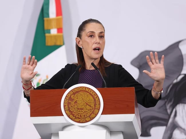 Descarta Sheinbaum que E.U. saque de México a Rubén Rocha… “sigue en Sinaloa”