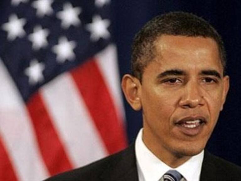 Visita Obama cuartel de bomberos de NY