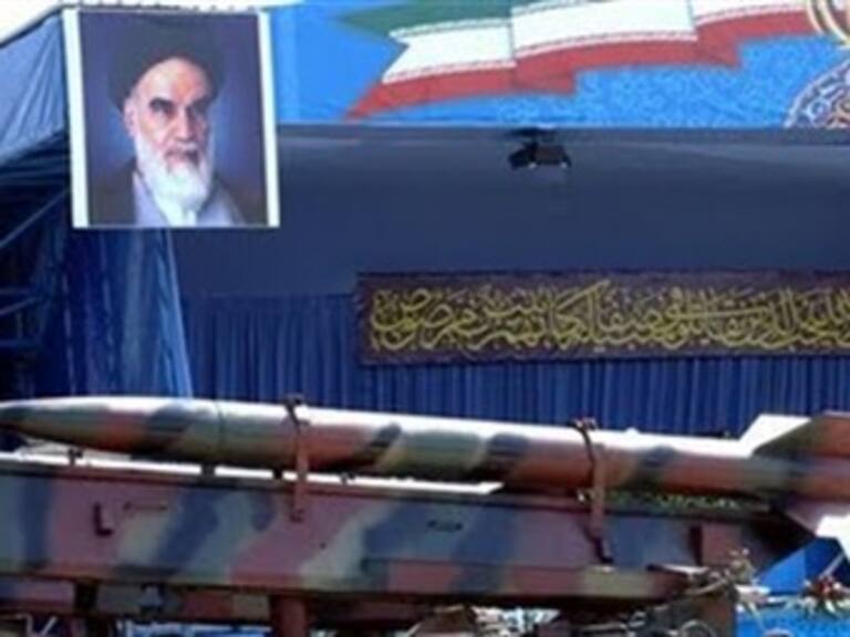 Anuncia Irán ejercicios militares con misiles