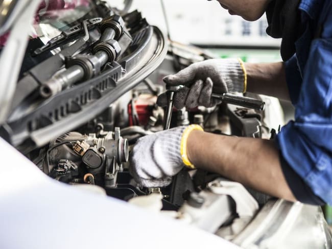 Crecen quejas de aseguradoras por tardanza en reparaciones de autos
