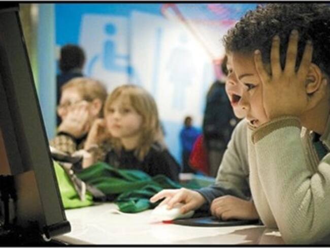 Menores de edad, 50% de usuarios de Internet
