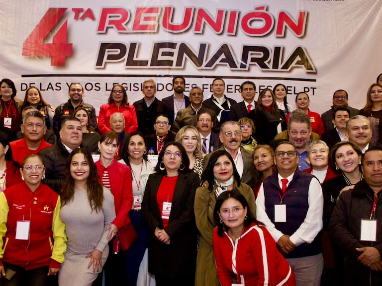 Rosa Icela Rodríguez inauguró la "pasarela" de funcionarios federales que participaron en la reunión plenaria