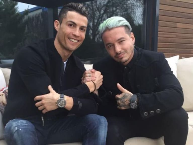 Cristiano Ronaldo y J Balvin presumen su amistad en redes sociales