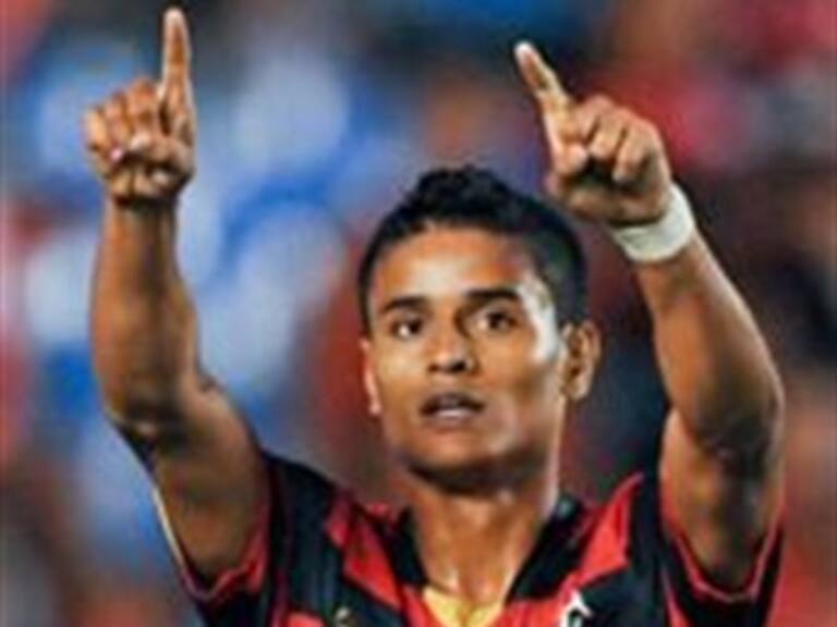 Brasileño Everton llega a Tigres y promete goles