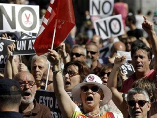 Nuevas protestas contra políticas de austeridad del gobierno de Rajoy