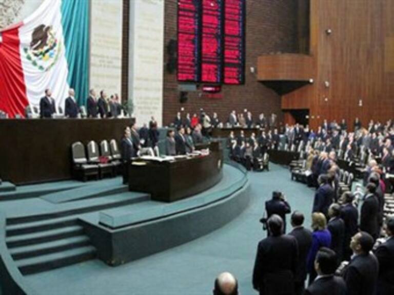 Aprueban diputados en lo general y particular, el Presupuesto de Egresos de la Federación 2014