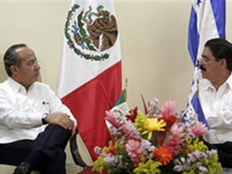 Alista Gobierno de Calderón visita de Zelaya