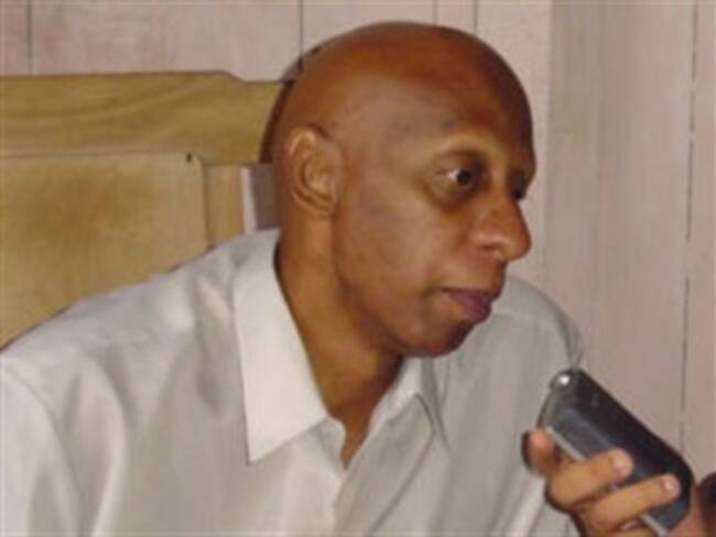 Guillermo Fariñas cesa huelga de hambre tras 135 días