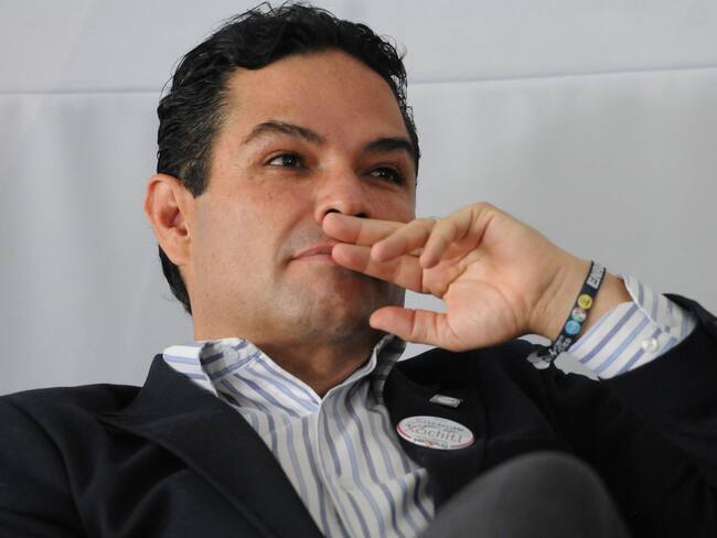 Con Ley de Telecomunicaciones, el Gobierno tendrá toda la información de los mexicanos: Enrique Vargas