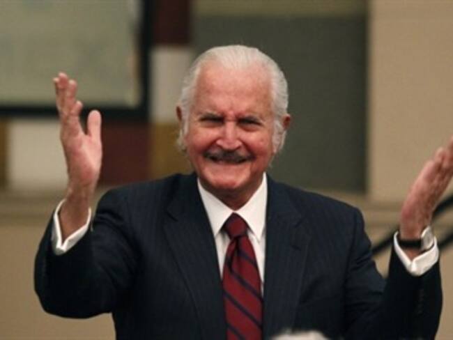 Ofician misa en domicilio de Carlos Fuentes