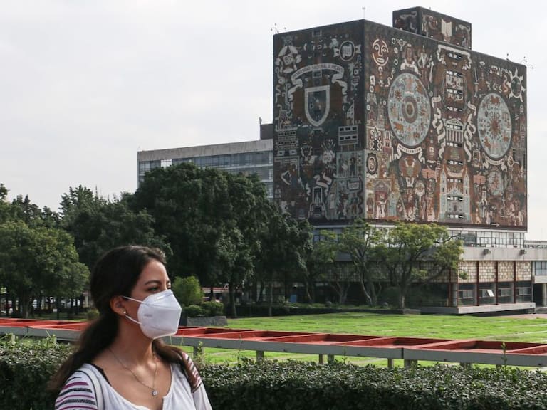 Continuará UNAM con formato híbrido de clases por pandemia