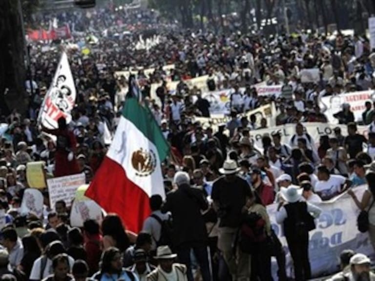 Piden padres no abandonar la lucha por Ayotzinapa