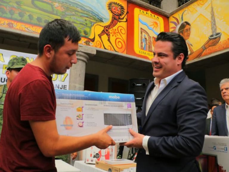 Arranca el canje de armas por electrodomésticos en Jalisco