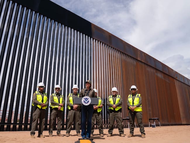 Pintarán el muro fronterizo entre Estados Unidos y México de color negro; ¿Cuál es la verdadera razón?