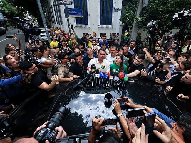 Desde ayer el favorito en Brasil es Bolsonaro, los mercados lo demuestran: Mauricio Santoro