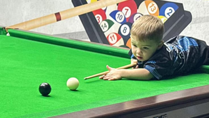 Jude Owens: ¿Quién es el niño prodigio del billar que ganó Récords Guinness a los 2 años de edad?
