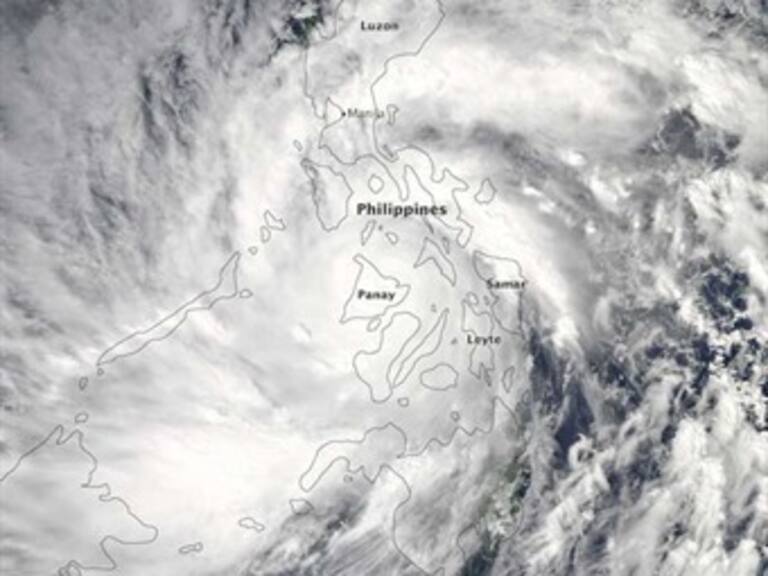 Deja Haiyan más de 10 mil muertos en Filipinas