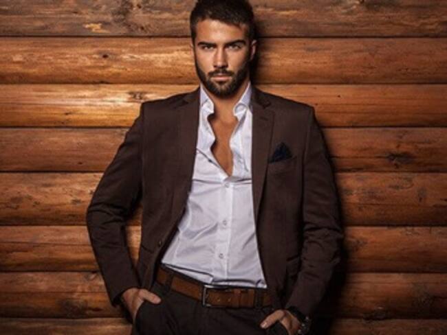 De acuerdo con un estudio, ser demasiado guapo puede ser malo para tu trabajo