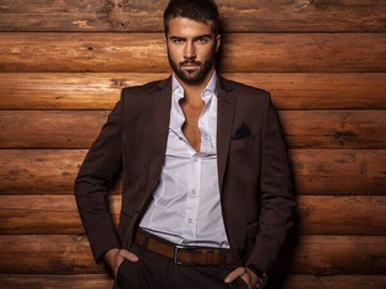 De acuerdo con un estudio, ser demasiado guapo puede ser malo para tu trabajo