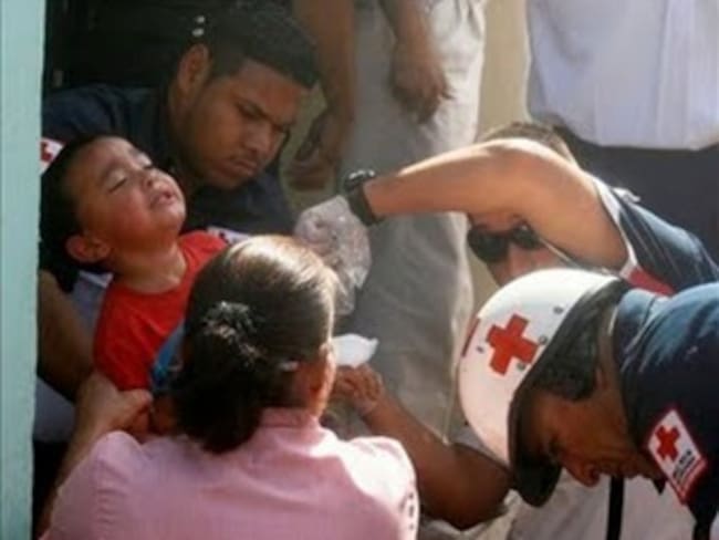 Regresa a clases primer niño lesionado en incendio de la ABC