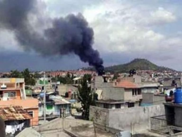 Se registra incendio en una bodega de Iztapalapa