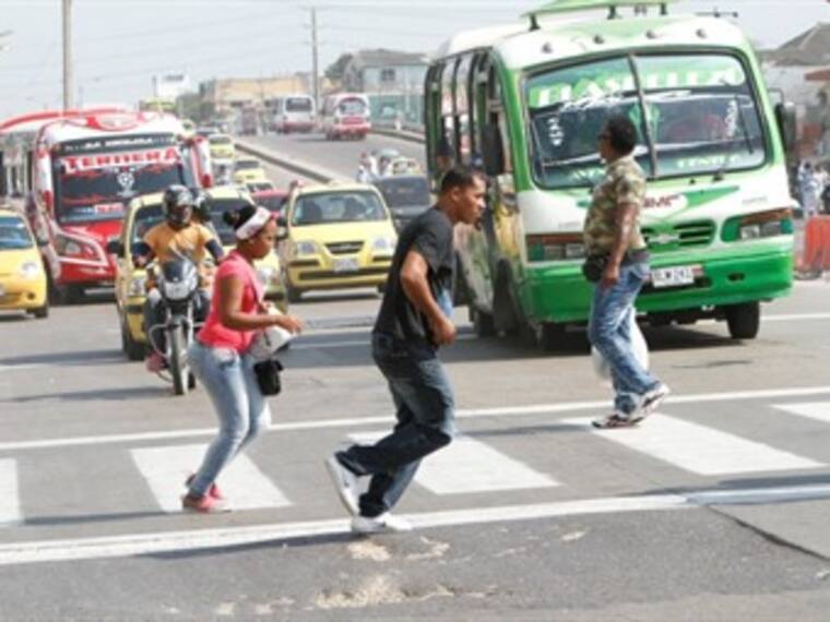 ¿Te consideras un buen peatón?. Conoce los derechos y obligaciones