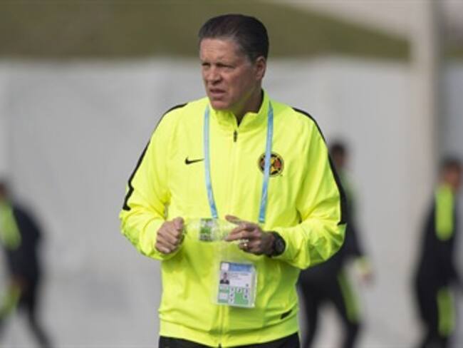 Ricardo Peláez pone en duda su continuidad en América