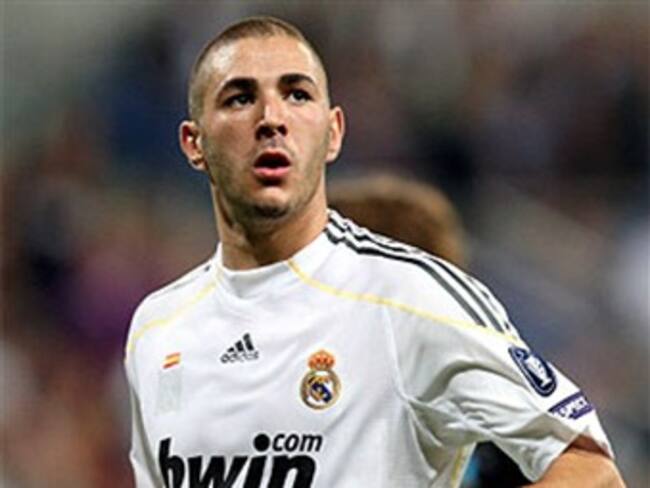 Dicen en Inglaterra que Mou y Pellegrini quieren a Benzema