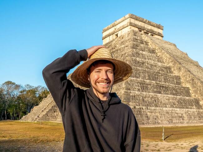 INAH clasifica como reservados los permisos a Mr. Beast en controversia por grabaciones en Calakmul y Chichén Itzá
