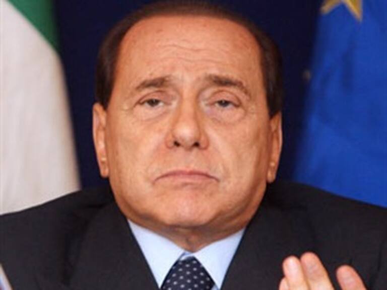 Se considera Berlusconi el político más perseguido de la historia