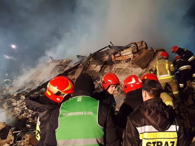 Sin mexicanos afectados por incendio en bar de Crans-Montana