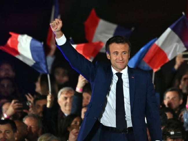 Celebra AMLO triunfo de Emmanuel Macron