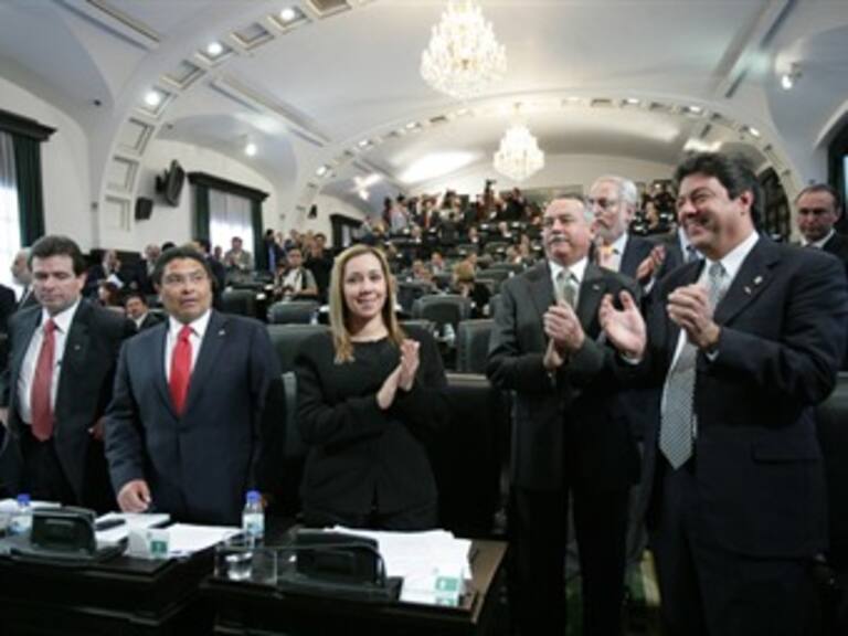 Comparecerá Chávez ante Senado el 15 de septiembre