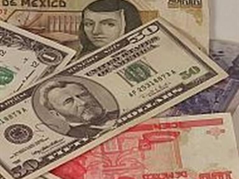 Advierte FCH 'signos alentadores' en economía nacional