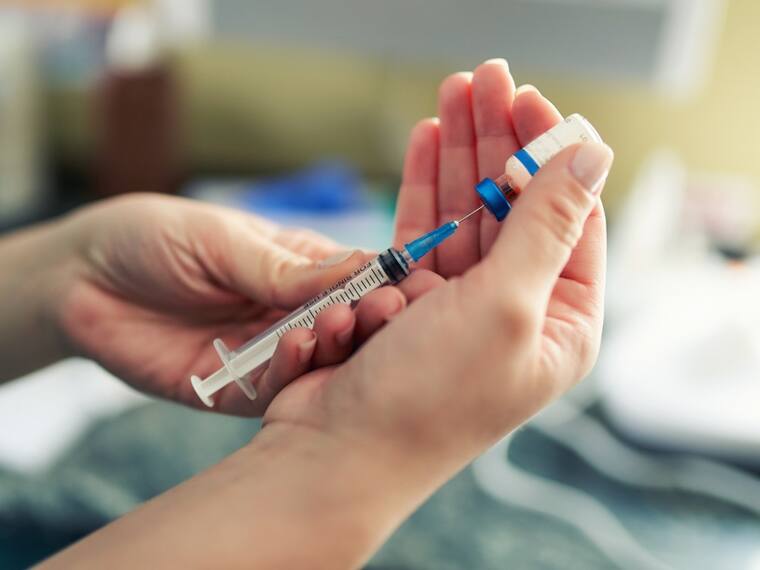 EE.UU. requerirá que los adultos extranjeros que entren al país esten completamente vacunados contra Covid-19