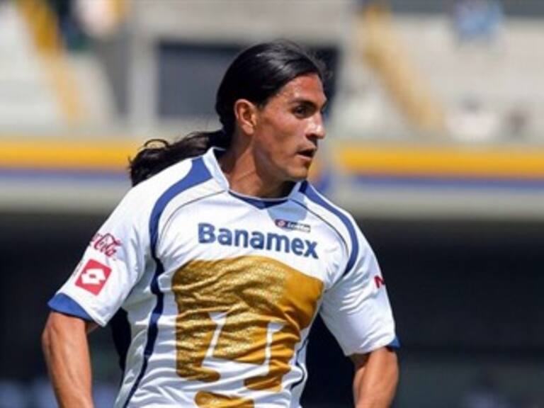 Analiza Pumas ampliar el contrato de Francisco Palencia