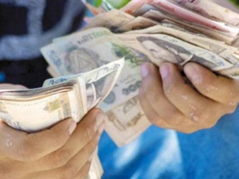 Inician jaloneos para establecer salario mínimo 2011