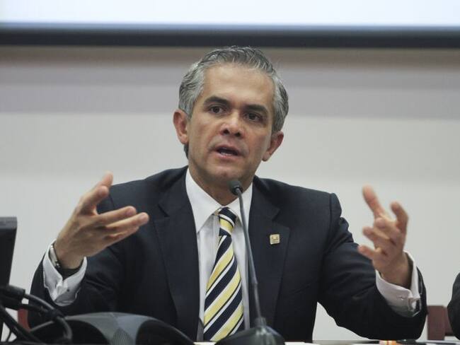 Los viajes de Mancera y la renuncia de Torruco