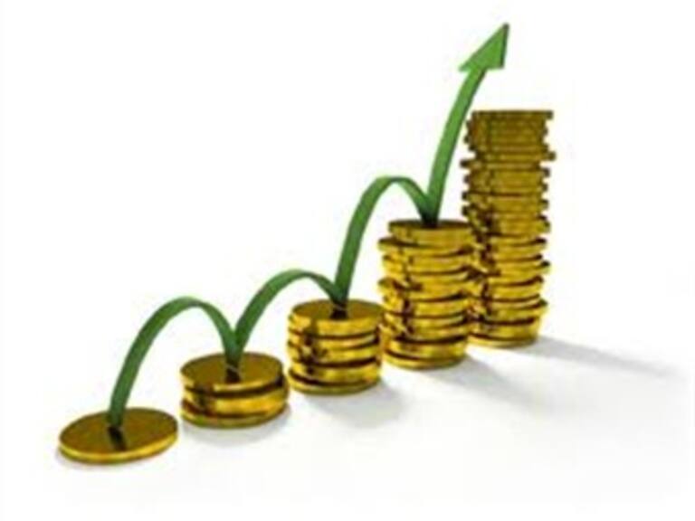 Economía sigue creciendo, pero se desacelera