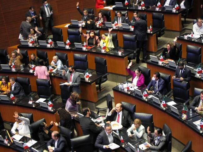 Morena promueve bajar dictamen del pleno