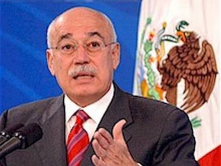 Manifestaiones en el Zócalo. Rubén Aguilar, ex vocero presidencial