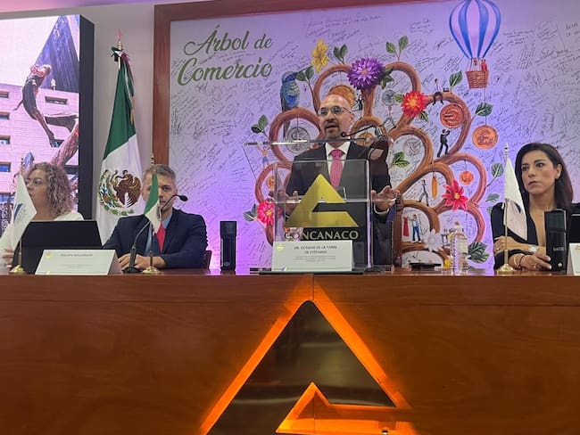 CONCANACO advierte impacto de aranceles de Trump en confianza de inversionistas