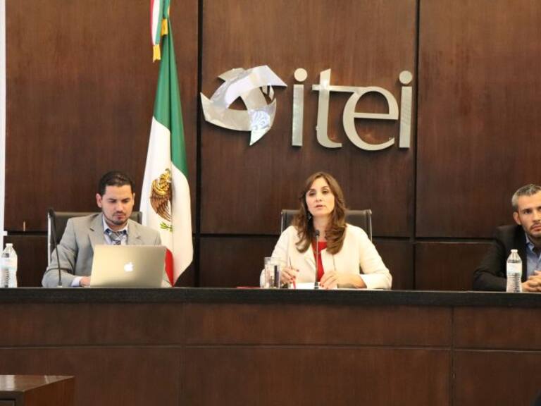 ITEI sanciona a titular de Transparencia de Villa Guerrero por no entregar información