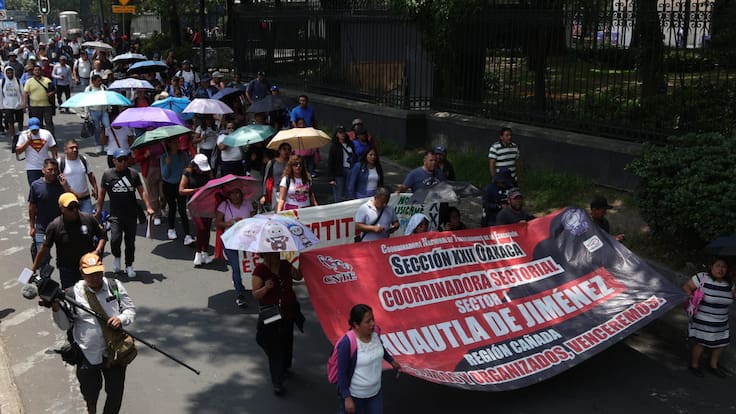 CNTE mantiene paro indefinido tras fracasar negociación con Gobernación