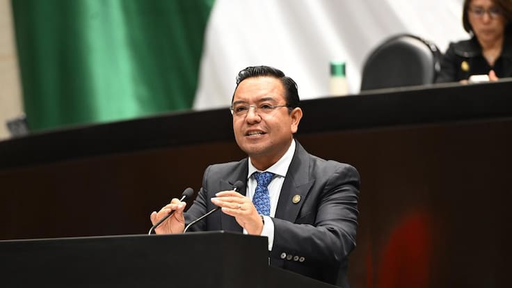Paquete fiscal 2027: Alertan por aumentos de hasta mil por ciento en servicios médicos