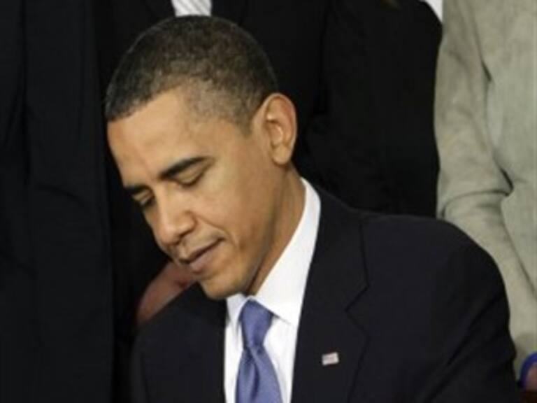 Derogan representantes republicanos Ley de Salud de Obama