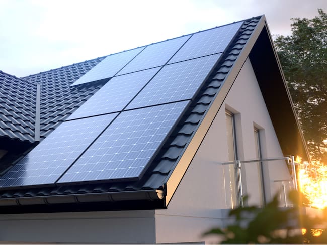 CFE: ¿Cómo ahorrar hasta 60% en tu recibo de luz con paneles solares? Requisitos para acceder a ellos