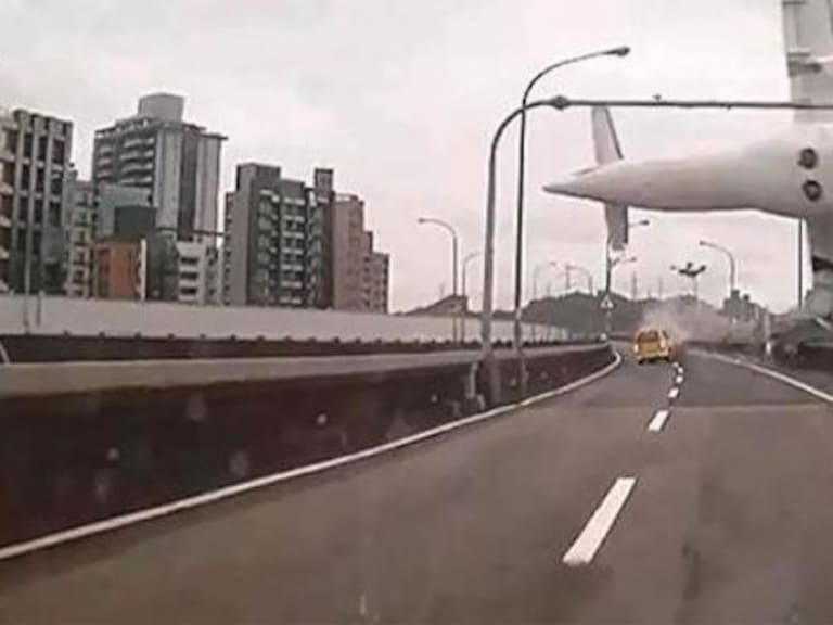 Los 7 peores accidentes aéreos captados en video