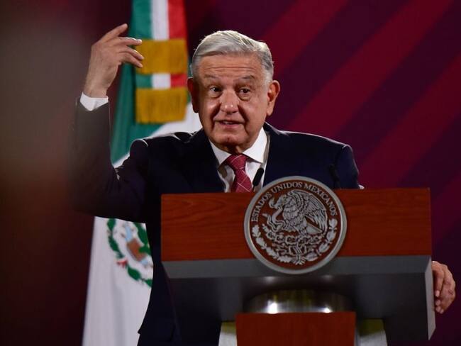 Vislumbro que en 2024 seguirá la transformación: AMLO